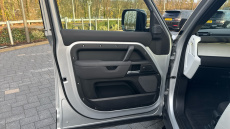 Land Rover Defender 2.0 D200 110 5dr Auto Diesel Estate